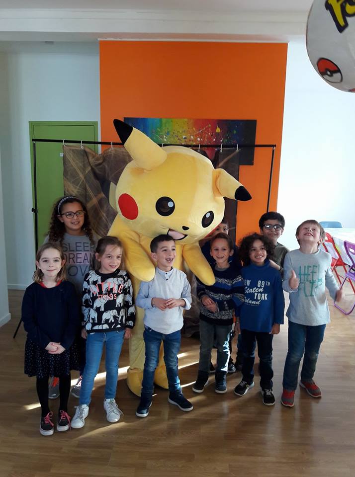 prestation anniversaire sur le thème Pikachu au café Nino'Kid Liévin